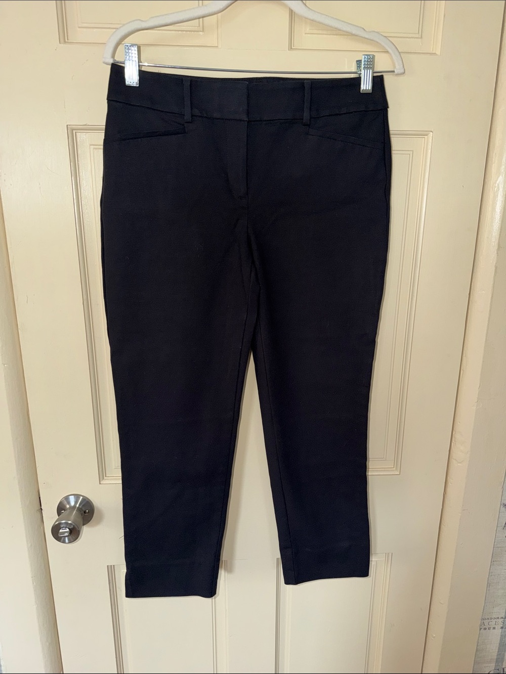 LOFT Black Cropped Straight-Leg Pants
